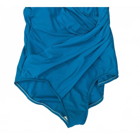 NEW MIRACLESUIT womens one piece swimsuit in jade - Picture 1 of 2